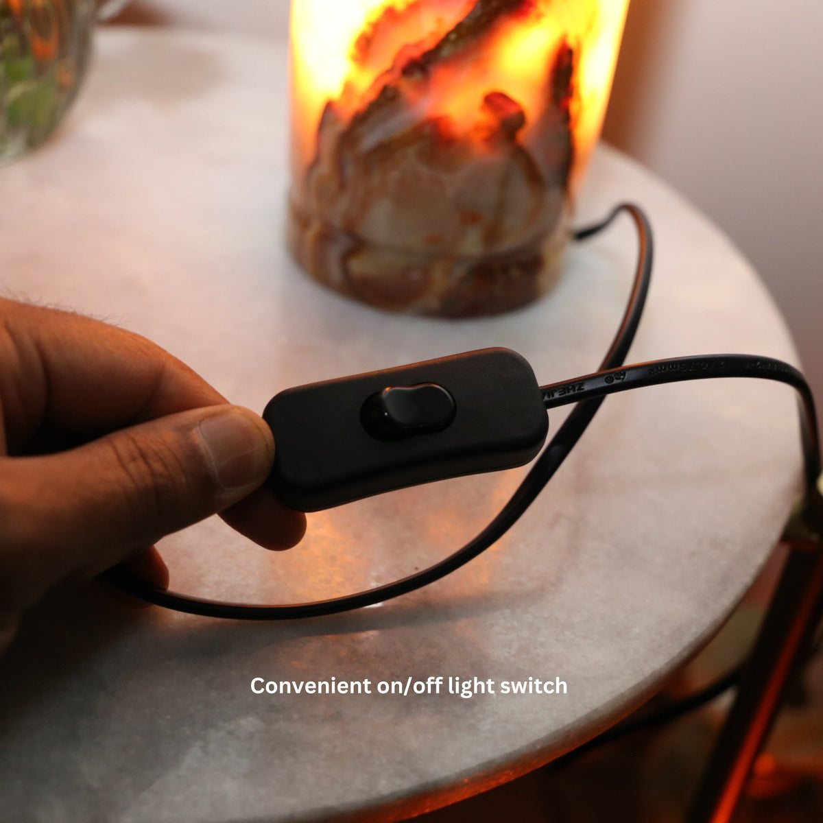 Onyx Zylinder Tischlampe 12 Zoll - Eleganter Marmor Leuchtzylinder für exklusive Wohnkultur