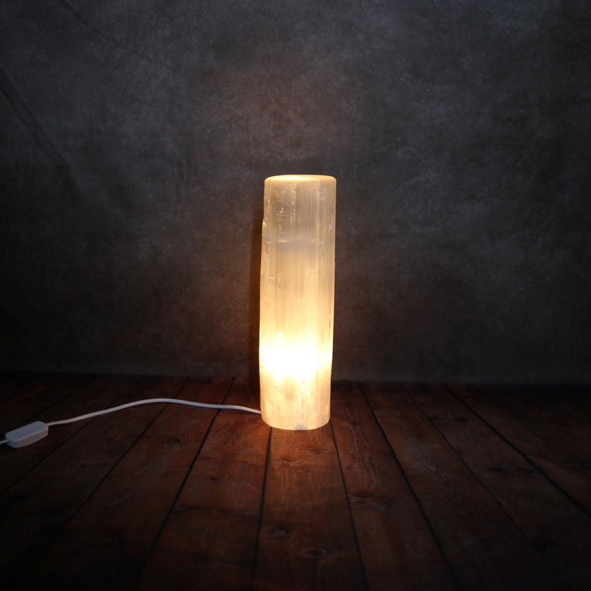 Selenit Zylinder Lampe - Kristallheilung & Meditationslicht, Verschiedene Größen (25-40 cm)